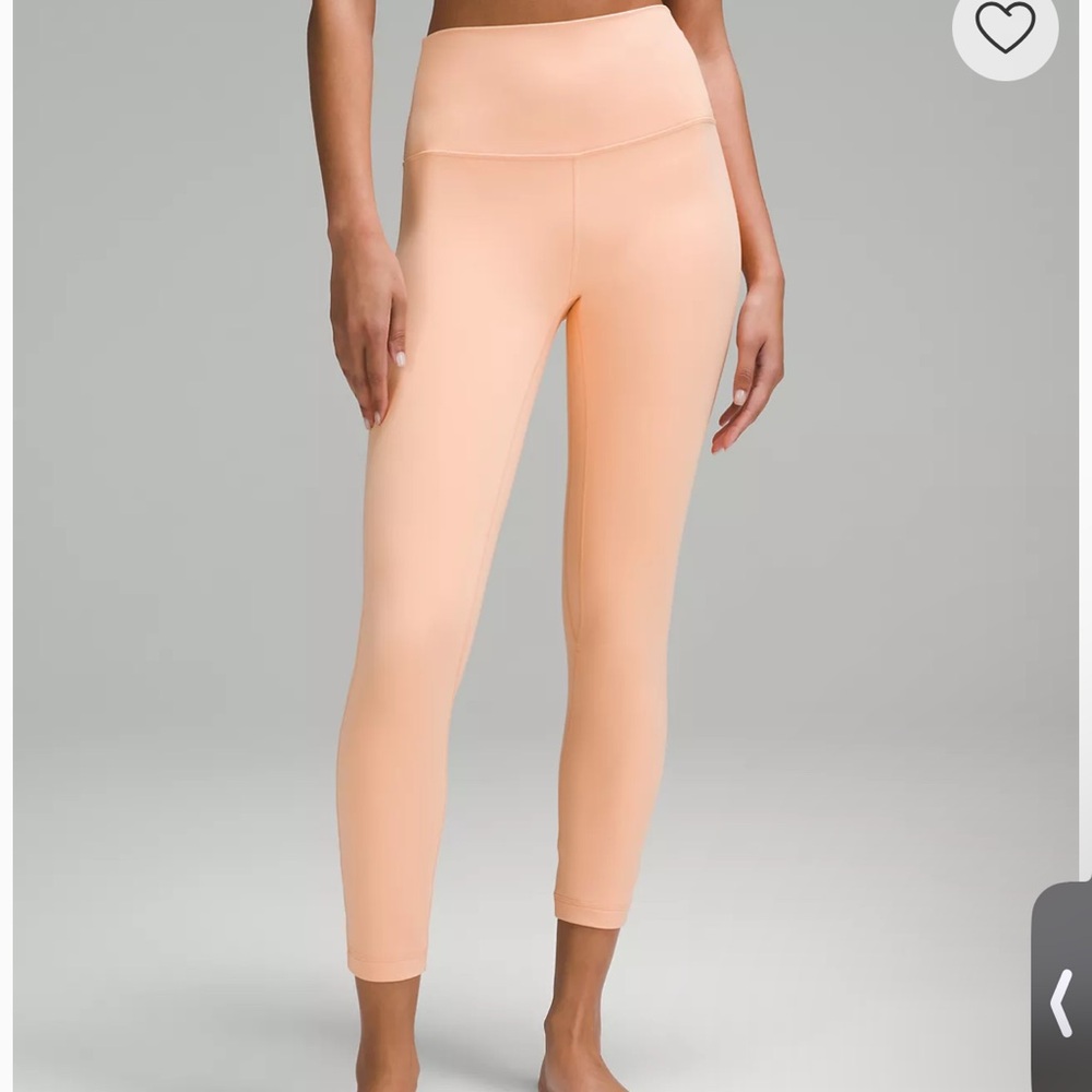 Athleta Peach colored leggings